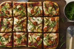 Myllyn Parhaan kesäkurpitsa-mozzarella pizza