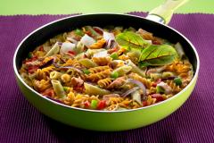 Maistuva pasta frittata