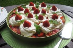 Maidoton ja laktoositon mansikkatorttu