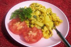 Kanapasta Kukka Makaronilla