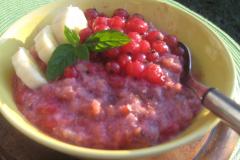 Punaherukka-banaaniruispuuro