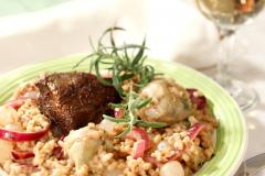 Ohratto lampaanfileen kanssa