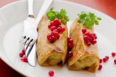 Siskonmakkara-kaalikääryleet