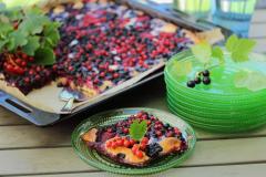 Pellillinen marjapiirakkaa