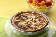 Aurinkoinen tomaatti-fetapiiras