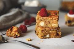 Blondies-valkosuklaapalat