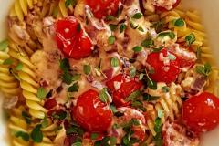 Feta-kirsikkatomaattipasta