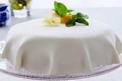 Juhlakakku Sitrustäytteellä