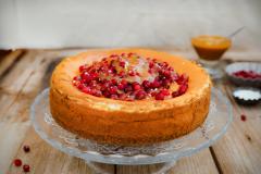 Karpalo-kinuskikakku