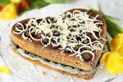 Lakritsi-suklaakakku