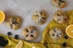 Lakritsitäytteiset kukkatortut