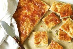 Lihapiirakkaa pellillinen