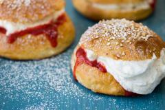 Muheva iso laskiaispulla