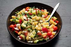 Pastasalaatti Zorbas