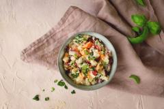 Pikarisotto lohella, suolainen lounaspuurokulho italialaiseen tyyliin