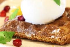 Piparivohveli jäätelöllä