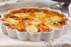 Porkkana-briejuustopiiras