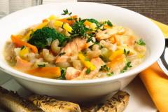 Rukiinen lohisoppa ja ruistikut