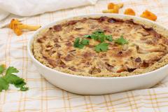 Sieni-pekonipiirakka