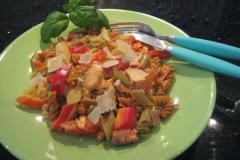 Värikäs merellinen pastapannu