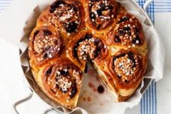 Bostonpulla piparkakkutäytteellä