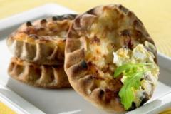 Savulammastäytteiset riisipiirakat