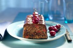 Naistenpäivän suklaa-kirsikkakakku