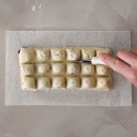 Joulutortut jääpalamuotilla