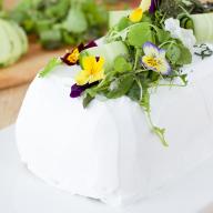 Vegaaninen voileipäkakku